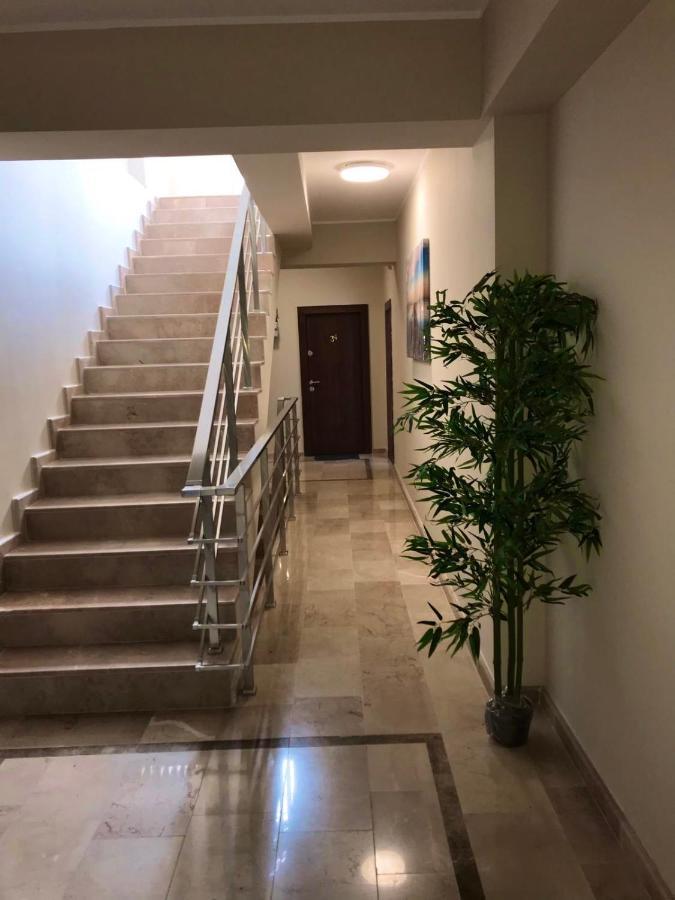 Rohan Studio One Aparthotel Năvodari Екстериор снимка