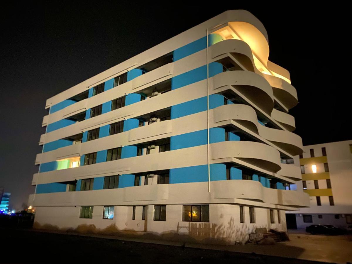 Rohan Studio One Aparthotel Năvodari Екстериор снимка