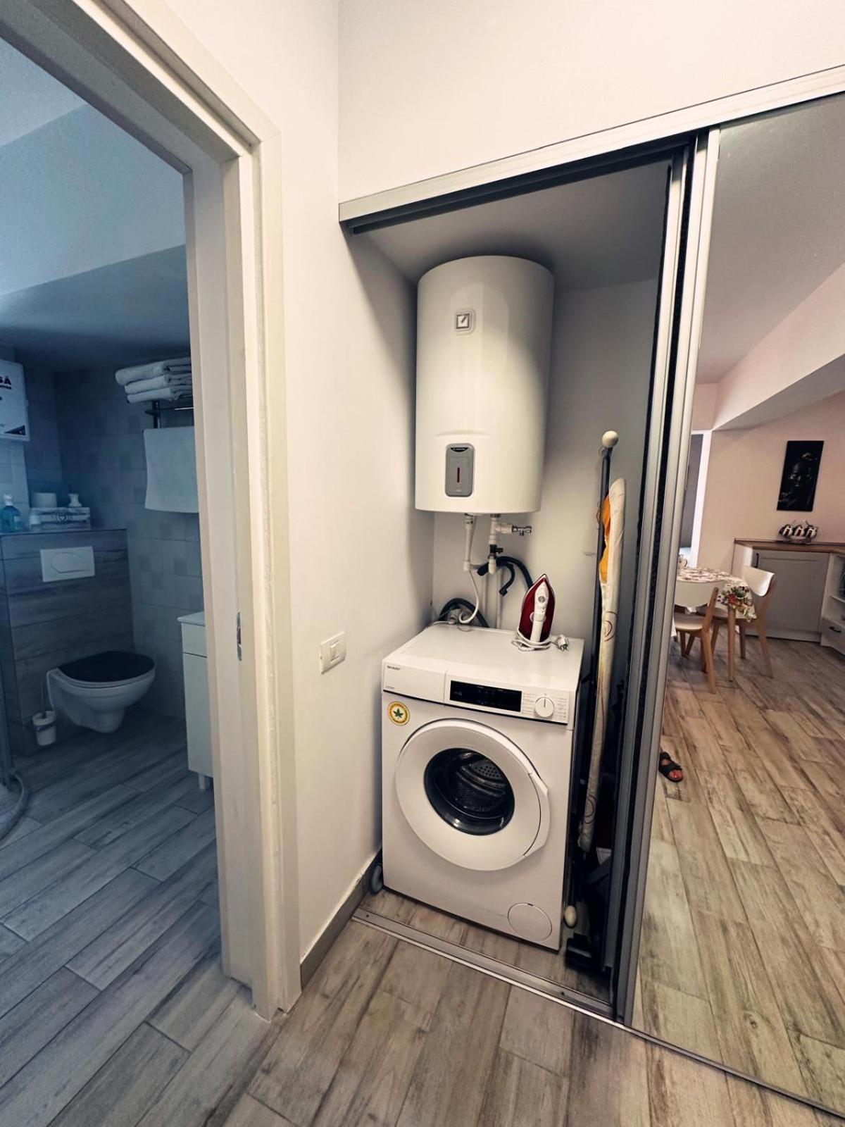 Rohan Studio One Aparthotel Năvodari Екстериор снимка